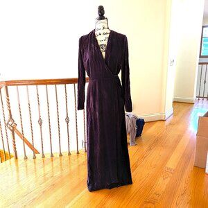 Vintage 80's Dusty Purple Silk Velvet Robe _ Feels like Luxury